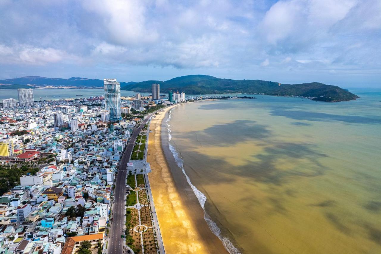 Khach San Ciao Quy Nhon Hotel Exterior photo